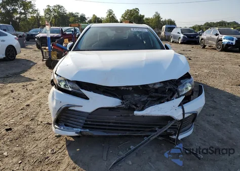 2021 Toyota Camry Le from USA, damaged, VIN 4T1C11AK8MU512650
